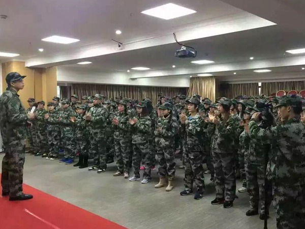 好体育官方登录网址团队拓展训练